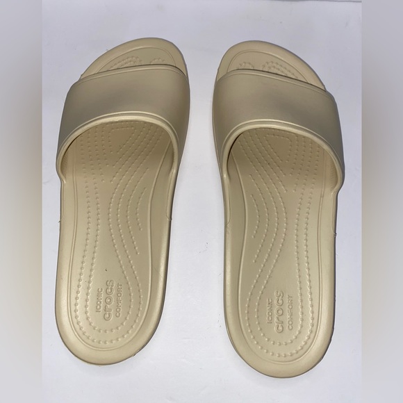 CROCS Women's Beige, Tan Slide Sandals Size 9 NWOT - Picture 6 of 9